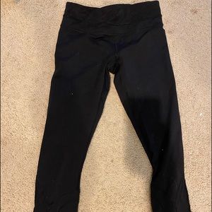 lululemon cropped leggings
